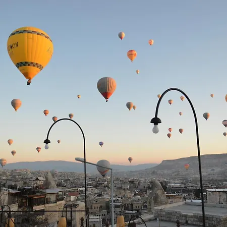 Logos Cave Cappadocia ホテル *