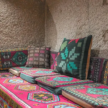 ホテル Logos Cave Cappadocia