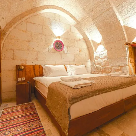 Logos Cave Cappadocia ギョレメ
